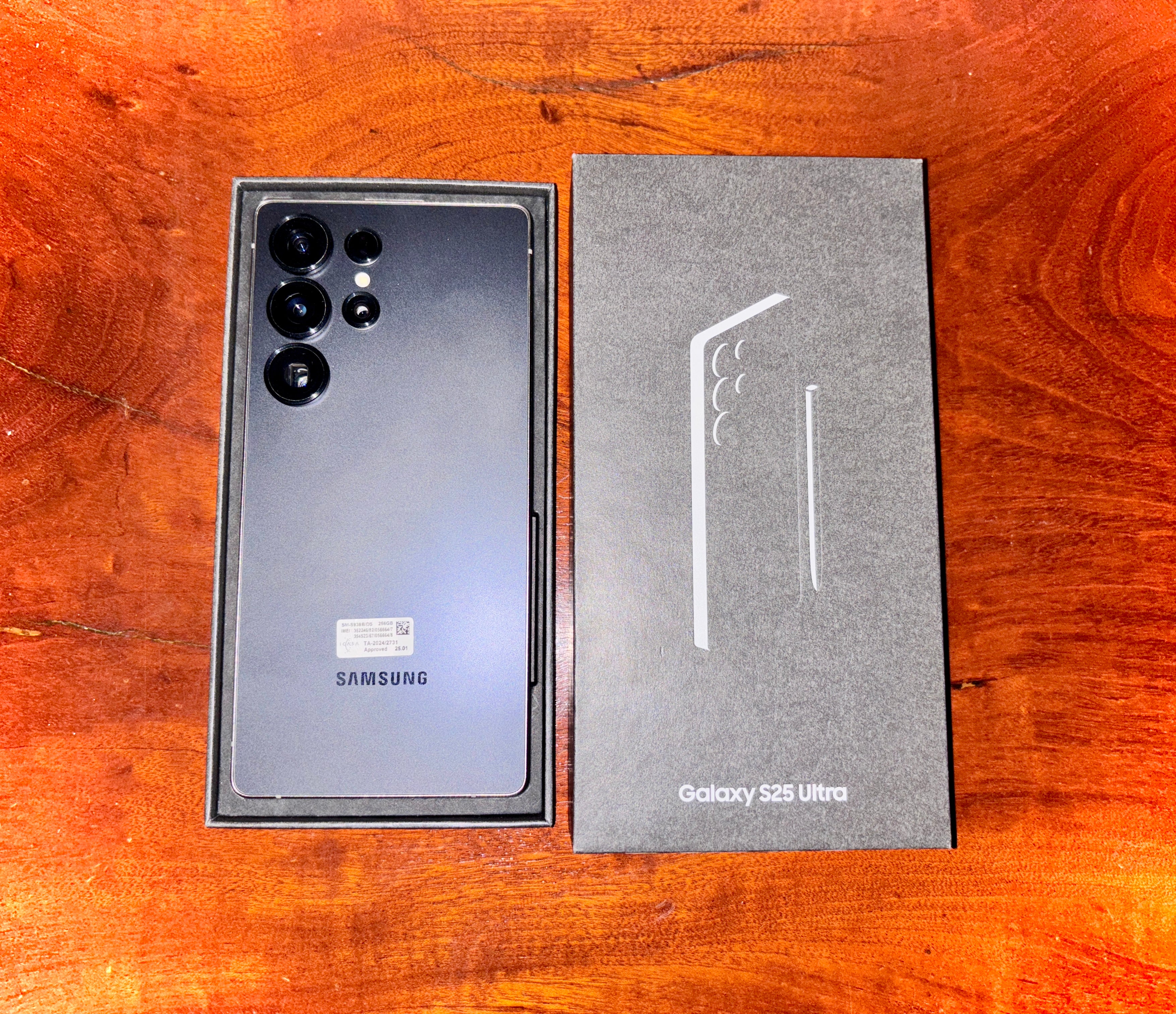 Samsung Galaxy S25 Ultra 256GB