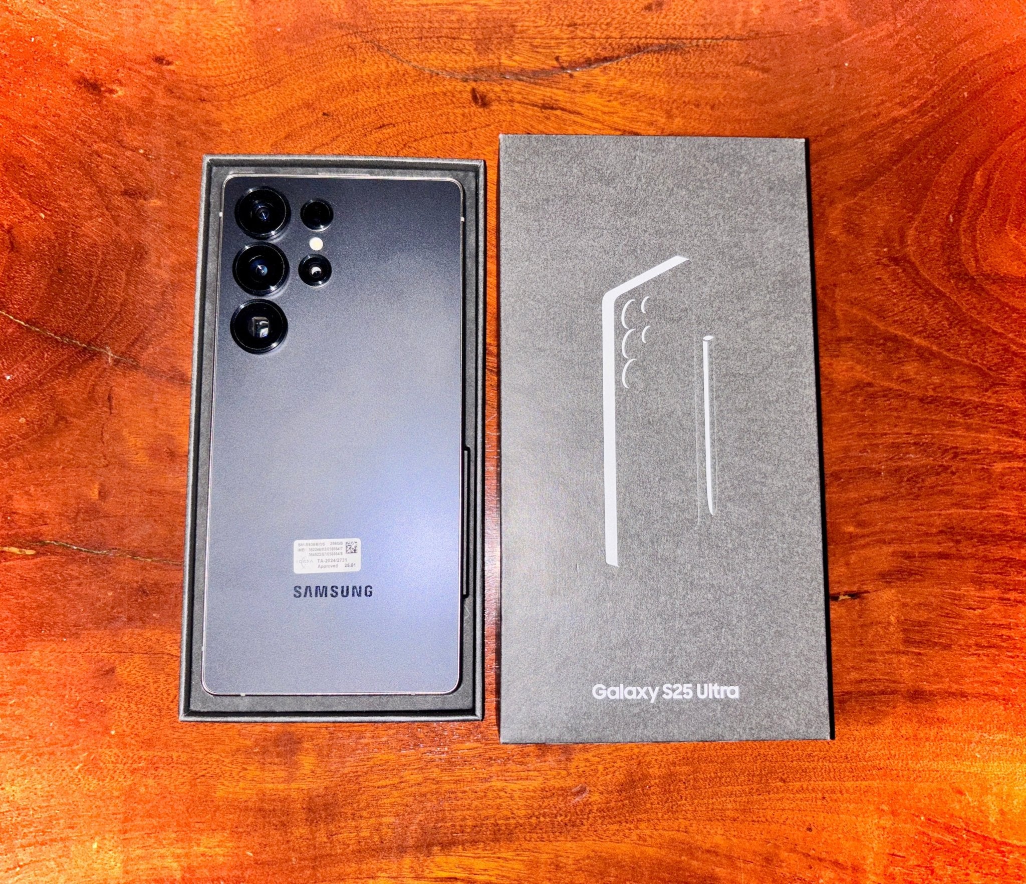 Samsung Galaxy S25 Ultra 256GB - Netrox Electronics
