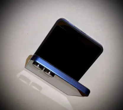 Samsung Galaxy Z Flip 7 256Gb - Netrox Electronics