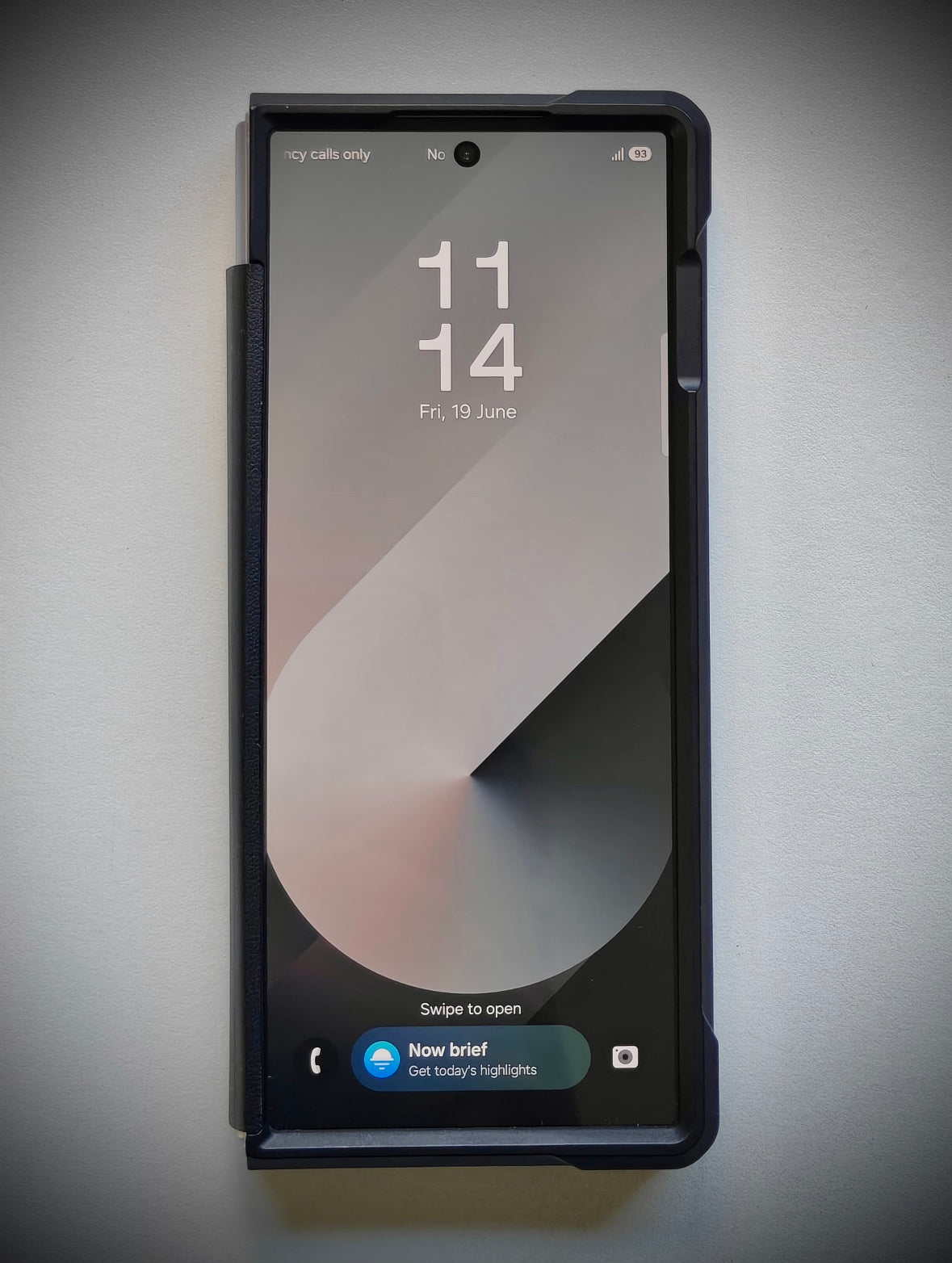 Samsung Galaxy Z Fold 6 512Gb & FREE UAG COVER WORTH R1800! - Netrox Electronics